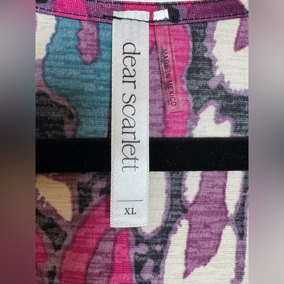 Dear Scarlett Vibrant Patterned Blouse - Picture 3 of 7